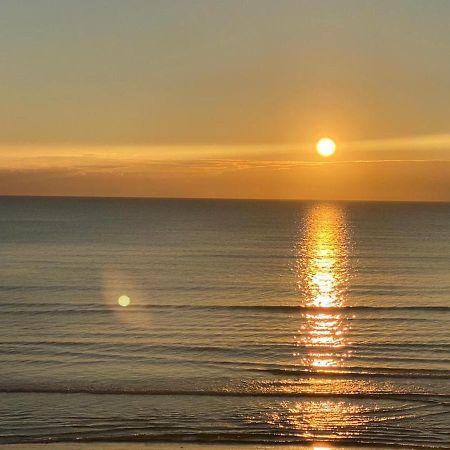 Alex Beach Apartment 31 Ларнака Екстериор снимка