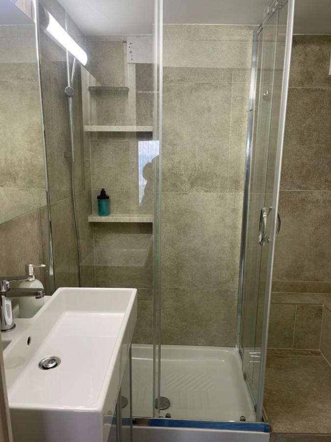 Alex Beach Apartment 31 Ларнака Екстериор снимка