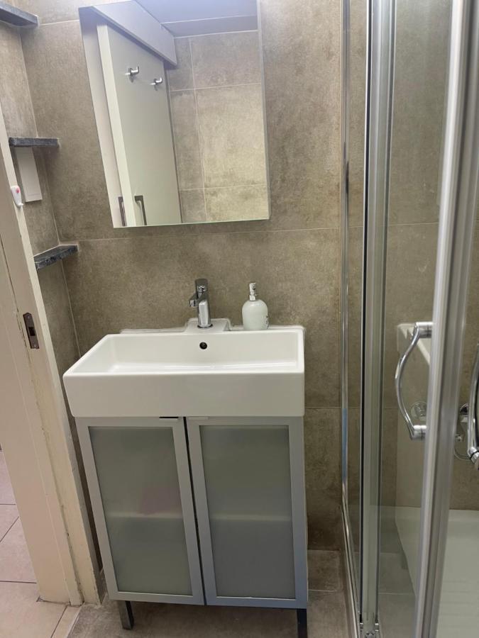 Alex Beach Apartment 31 Ларнака Екстериор снимка
