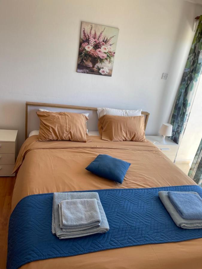 Alex Beach Apartment 31 Ларнака Екстериор снимка